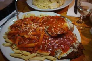 SOUTH SHORE BUSINESS REVIEW - johnny macaroni`s food